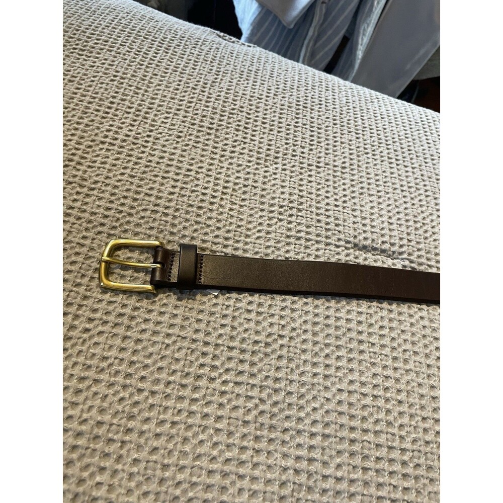 Gap Men’s Brown Leather Belt Size 34W Gold Buckle Worn Once
